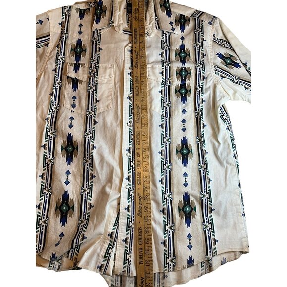 Vintage Wrangler XL Short Sleeve XL Pearl Tone Snaps Pockets with Flaps Aztec - Picture 8 of 8